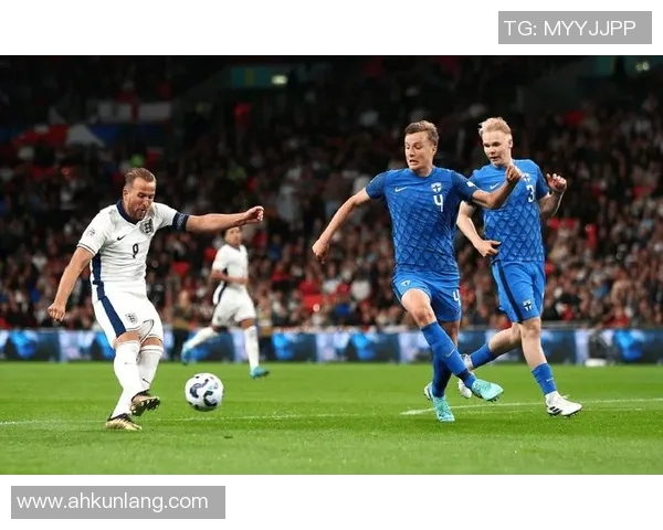 欧洲足球明星精彩评价汇总与分析助你更好理解球员风采